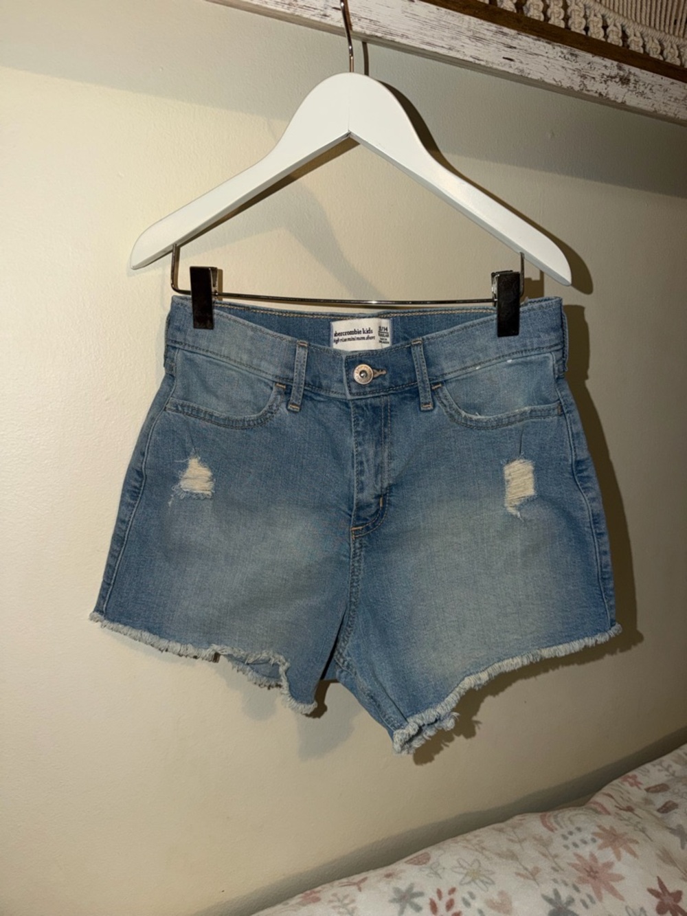 Abercrombie kids high rise shorts | size 13-14